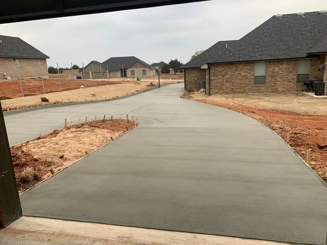 New curved concrete driveway poured for a Phoenix, AZ home